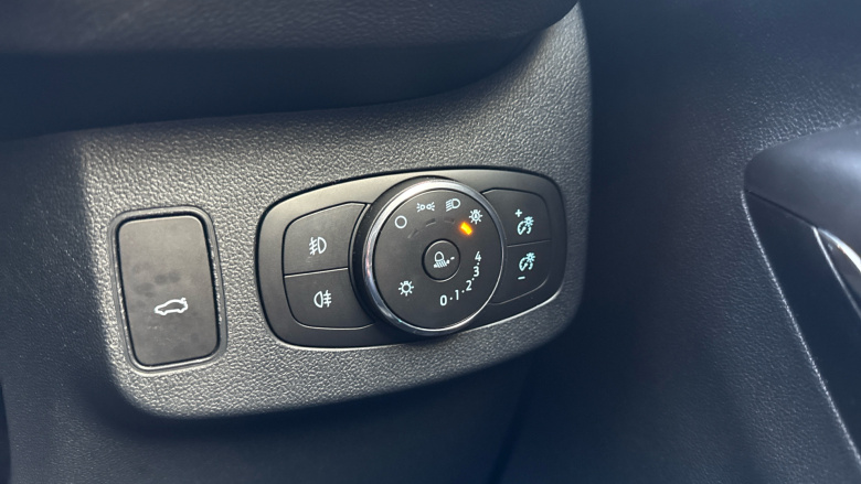 Ford Puma 1.0 EcoBoost Hybrid mHEV 155 ST-Line X 5dr Petrol Hatchback